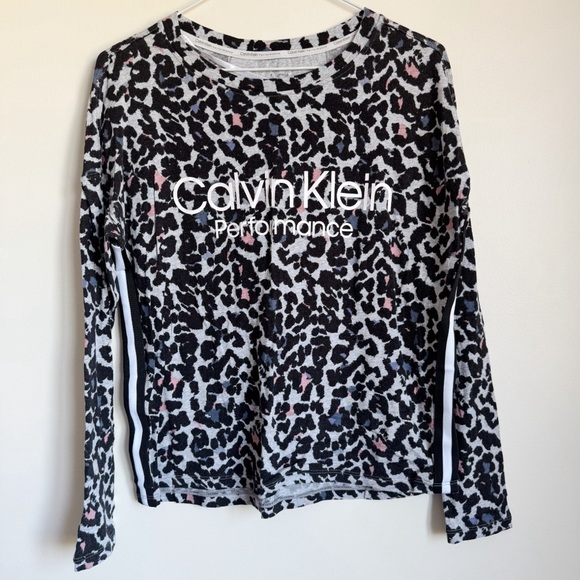 Calvin Klein Performance Tops - $5 item🎃 CALVIN KLEIN | Leopard Side Stripe Long Sleeve